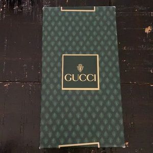 Gucci vintage wallet